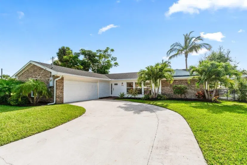 Picture of 1720 W Terrace Drive, Lake Worth Beach FL 33460