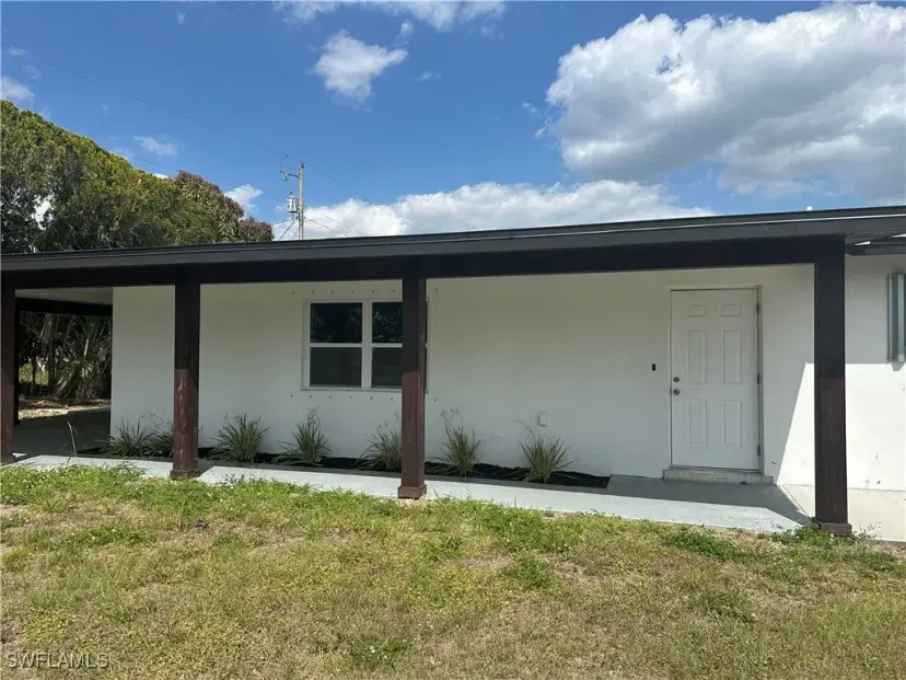 Picture of 100 Wyoming Rd, Lehigh Acres FL 33936