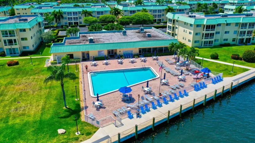 Picture of 11 Colonial Club Drive 302, Boynton Beach FL 33435