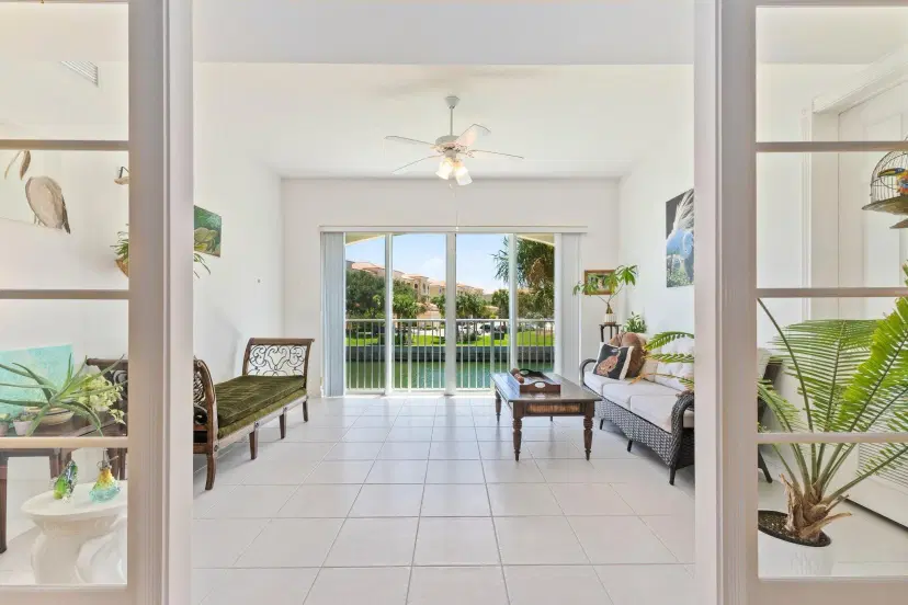 Picture of 5 Harbour Isle Drive 203, Fort Pierce FL 34949
