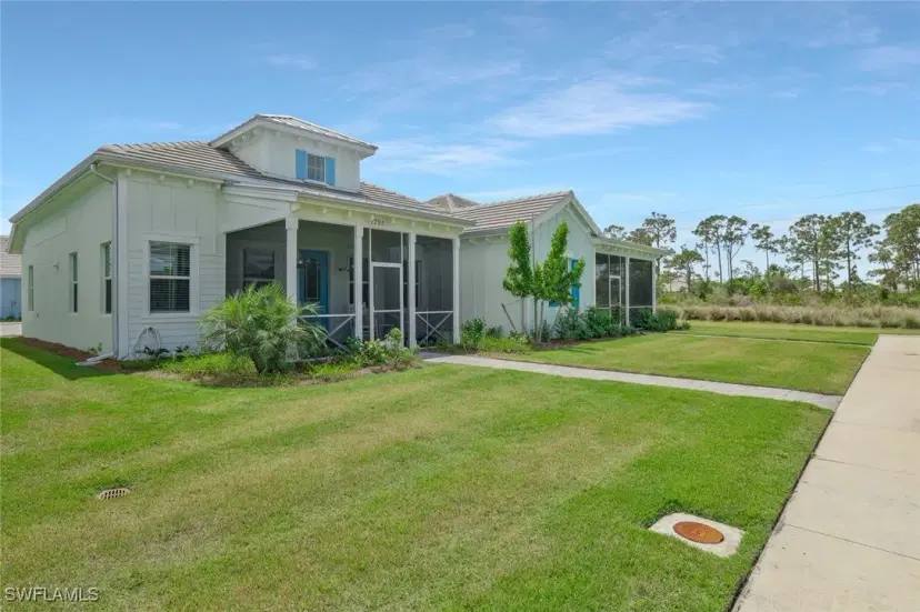 Picture of 7295 Cayo Coco Ln, Naples FL 34113