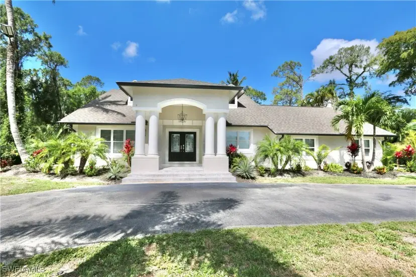 Picture of 2061 Santa Barbara Blvd, Naples FL 34116
