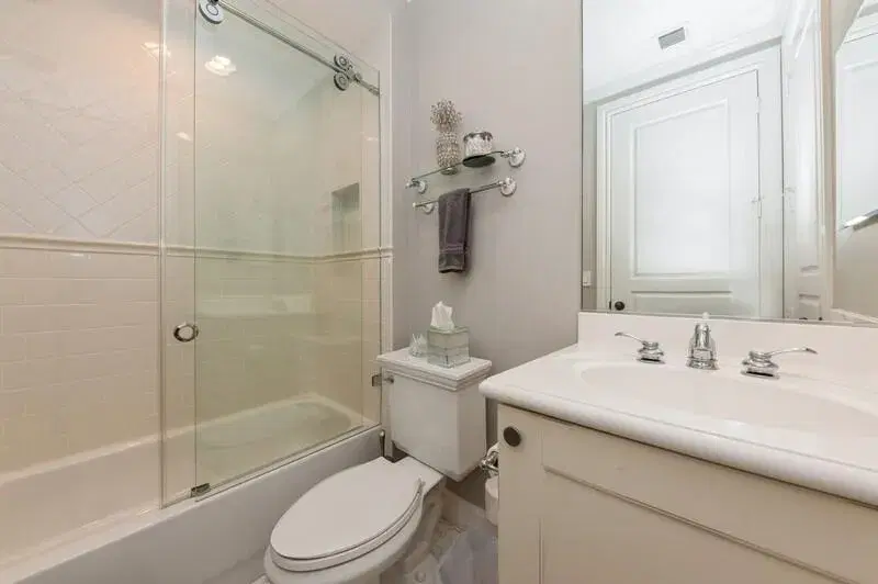 Picture of 310 E Mallory Circle, Delray Beach FL 33483