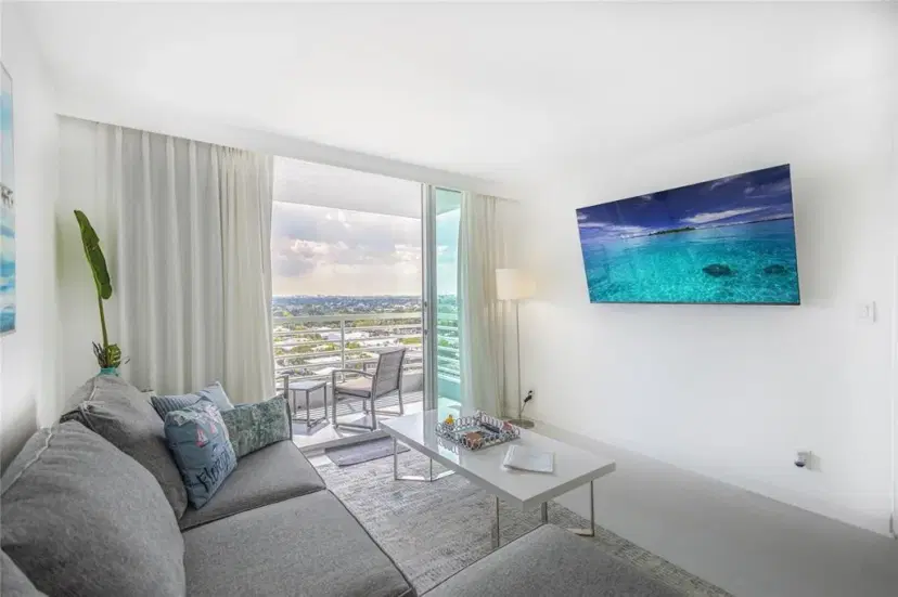 Picture of 2670 E Sunrise Blvd 1103, Fort Lauderdale FL 33304