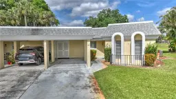Picture of 9 Park Lane Cir, Lehigh Acres, FL 33936