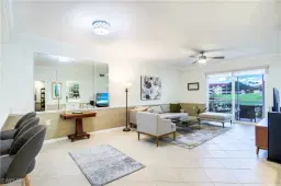 Picture of 2870 Cypress Trace Cir 1713, Naples, FL 34119