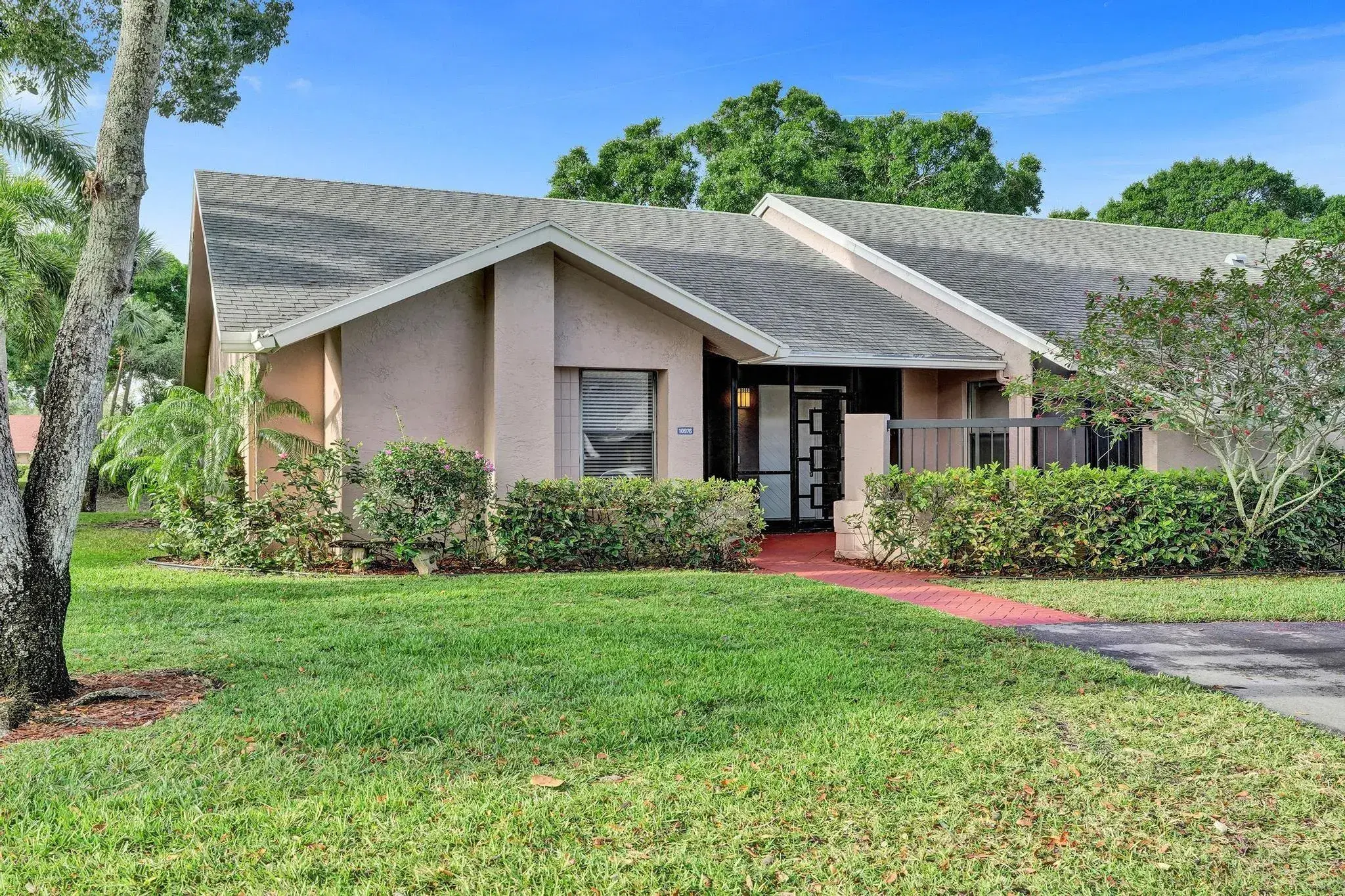 Picture of 10976 Lake Front Pl, Boca Raton, FL 33498