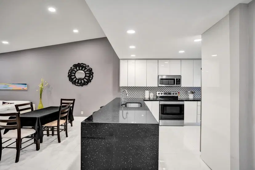 Picture of 10976 Lake Front Pl, Boca Raton FL 33498