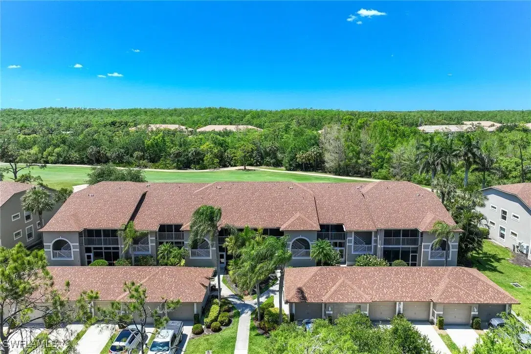 Picture of 14300 Hickory Links CT 1812, Fort Myers, FL 33912