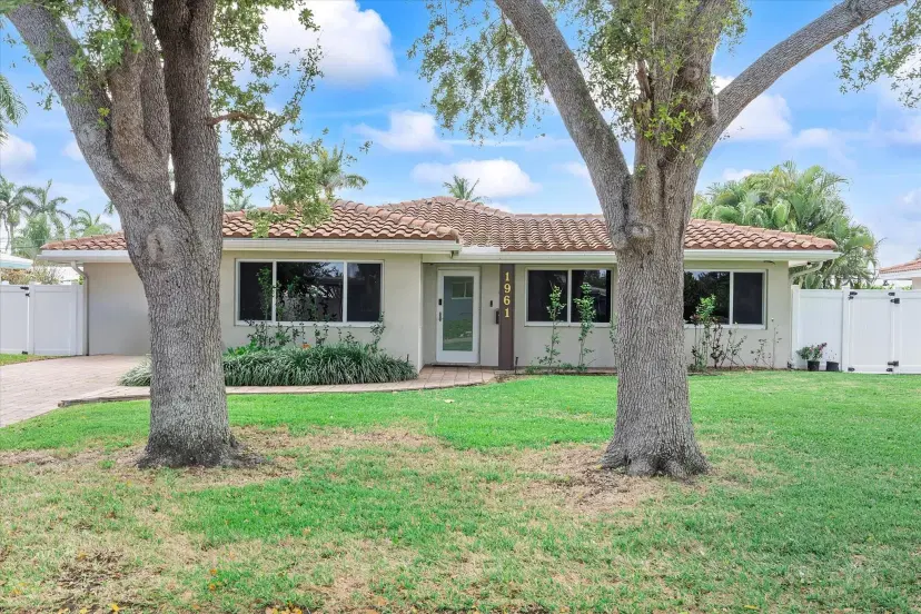 Picture of 1961 NE 28Th Ave, Pompano Beach FL 33062