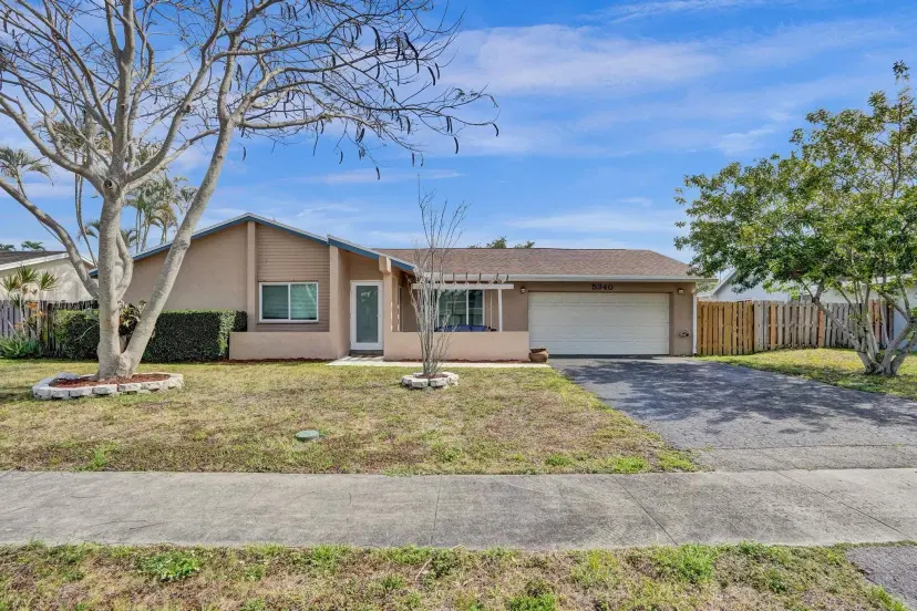 Picture of 5340 NW 31St St, Margate FL 33063