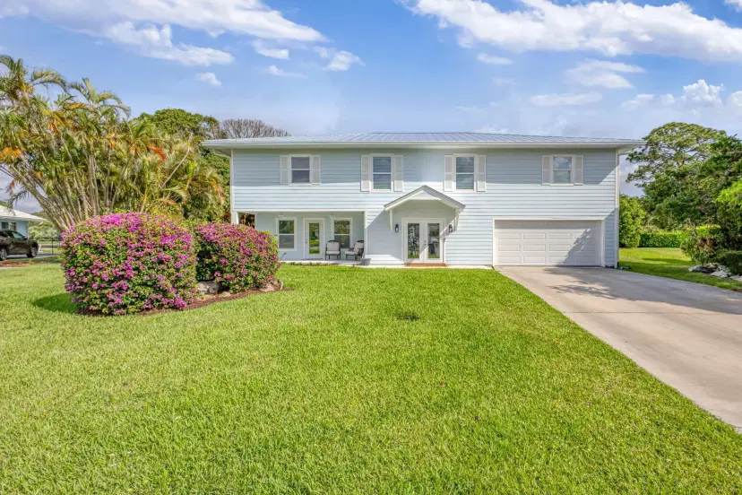 Picture of 10355 Seagrape Way, Palm Beach Gardens FL 33418