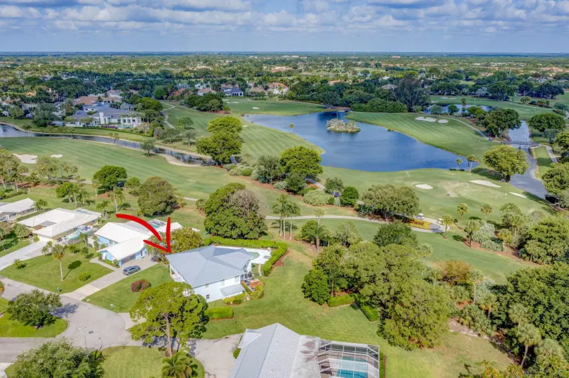 Picture of 10355 Seagrape Way, Palm Beach Gardens FL 33418