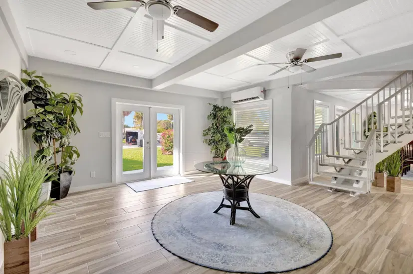 Picture of 10355 Seagrape Way, Palm Beach Gardens FL 33418