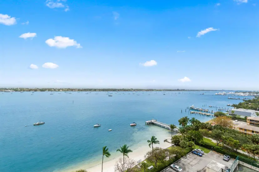 Picture of 5600 N Flagler Drive 1209, West Palm Beach FL 33407