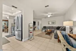 Picture of 8336 Charter Club Cir 5, Fort Myers, FL 33919