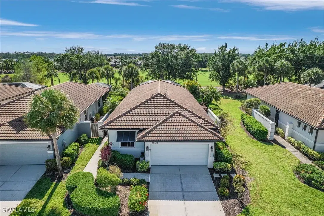 Picture of 10561 Avila Cir, Fort Myers, FL 33913