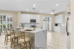 Picture of 10561 Avila Cir, Fort Myers, FL 33913