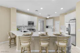 Picture of 10561 Avila Cir, Fort Myers, FL 33913