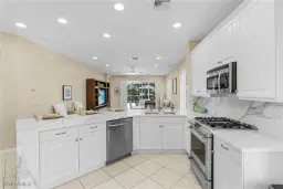 Picture of 10561 Avila Cir, Fort Myers, FL 33913
