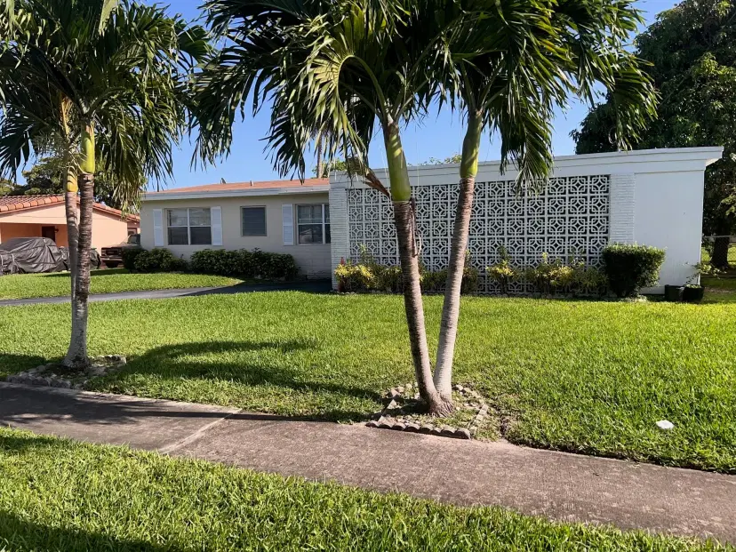 Picture of 4800 NW 11, Lauderhill FL 33313