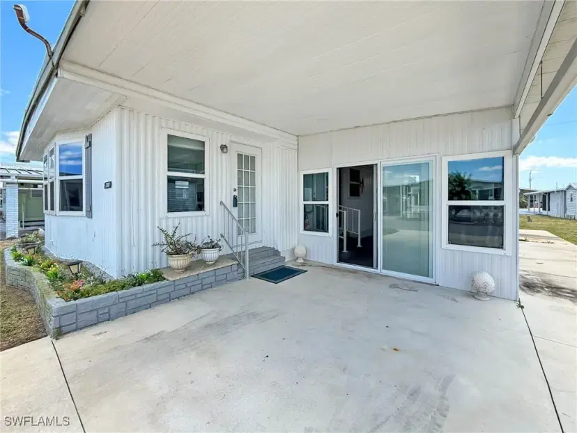 Picture of 3388 Rainbow Ln, North Fort Myers FL 33903