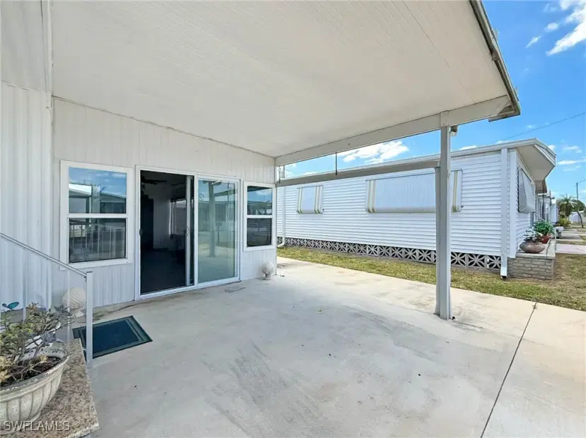 Picture of 3388 Rainbow Ln, North Fort Myers FL 33903