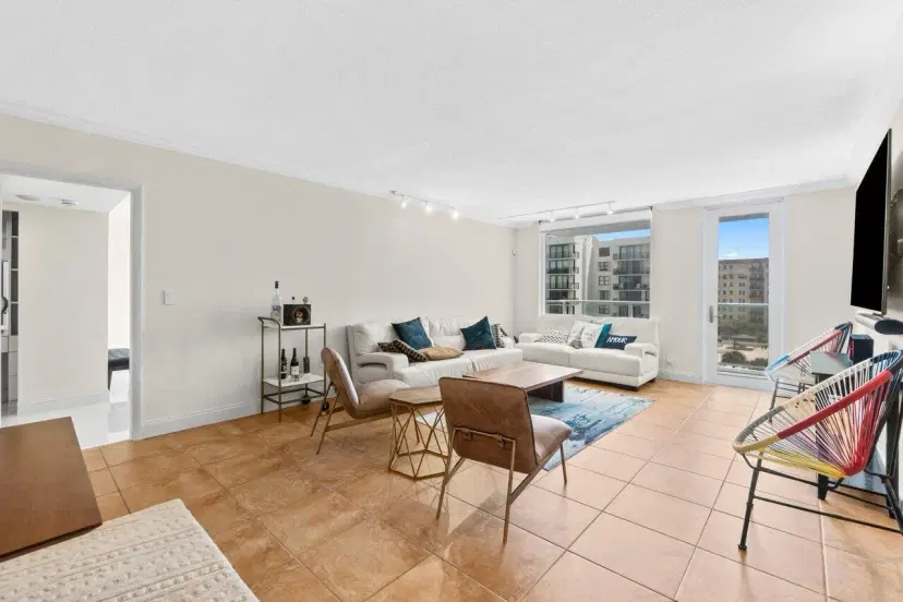 Picture of 3450 S Ocean Boulevard 5150, Palm Beach FL 33480