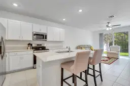 Picture of 4519 Hollister Ave 4519, Lake Worth, FL 33463