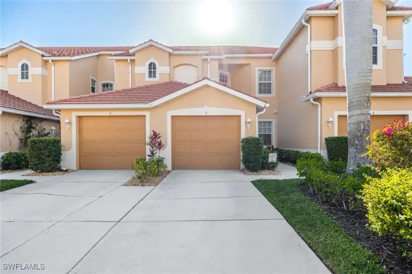 Picture of 13250 Silver Thorn Loop 1107, North Fort Myers FL 33903