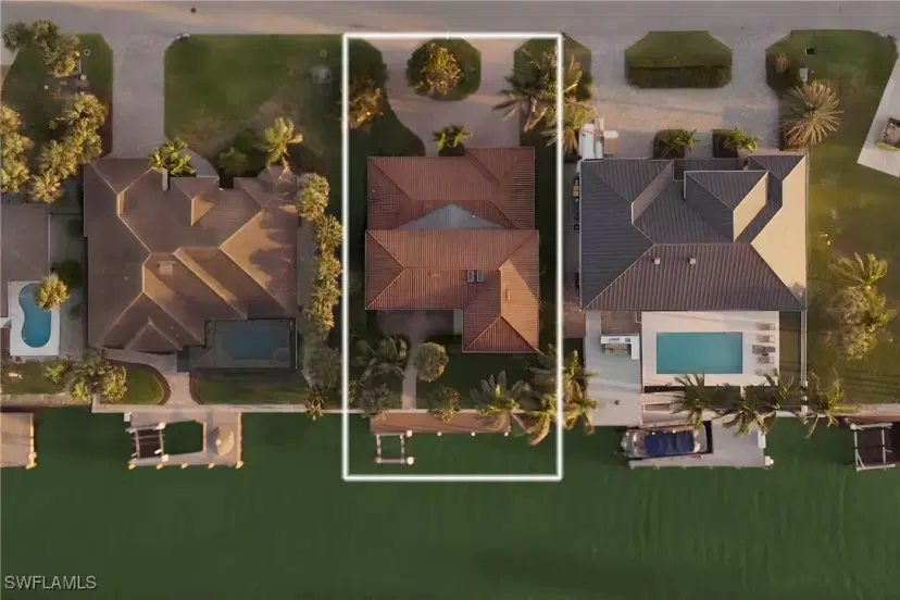 Picture of 419 Pine Ave, Naples FL 34108