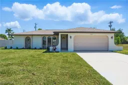 Picture of 2203 SE Santa Barbara Pl, Cape Coral, FL 33990