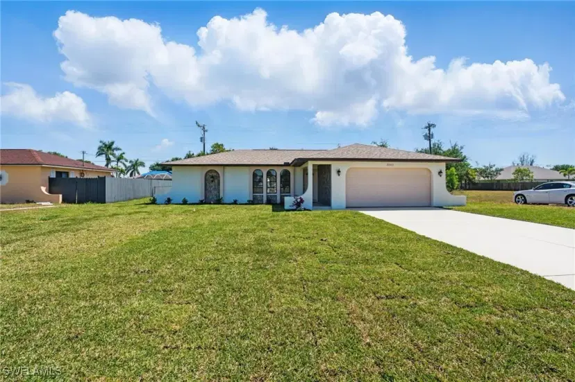Picture of 2203 SE Santa Barbara Pl, Cape Coral FL 33990