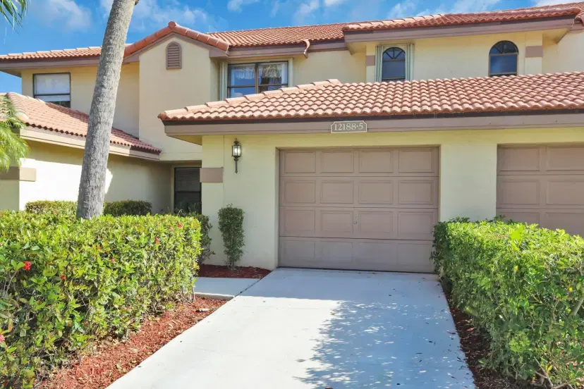 Picture of 12188 Sag Harbor Court 5, Wellington FL 33414