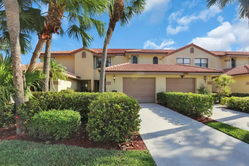 Picture of 12188 Sag Harbor Court 5, Wellington FL 33414