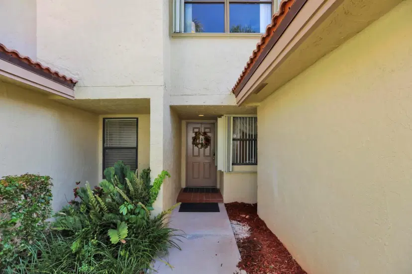 Picture of 12188 Sag Harbor Court 5, Wellington FL 33414