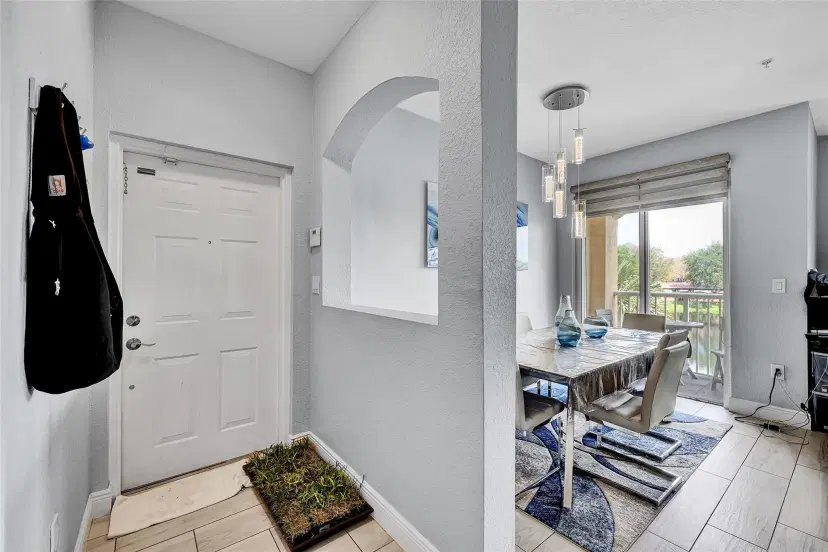 Picture of 150 Jacaranda Country Club Dr 66, Plantation FL 33324