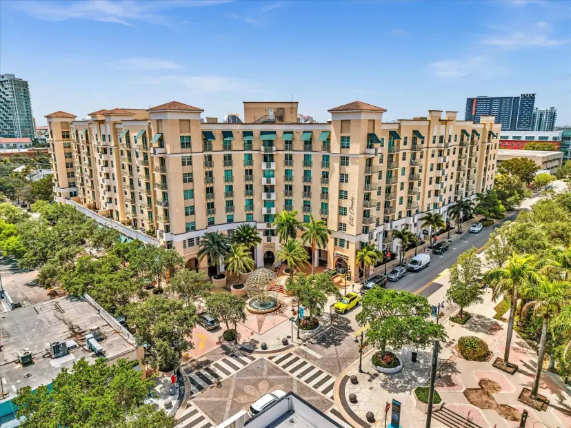 Picture of 610 Cematis Street 222, West Palm Beach FL 33401