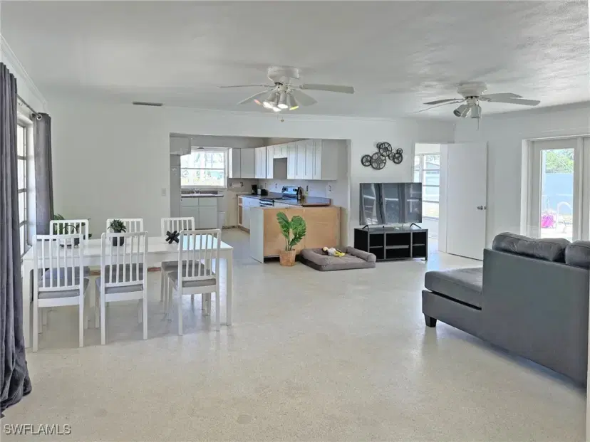 Picture of 5201 Pocatella Ct, Cape Coral FL 33904