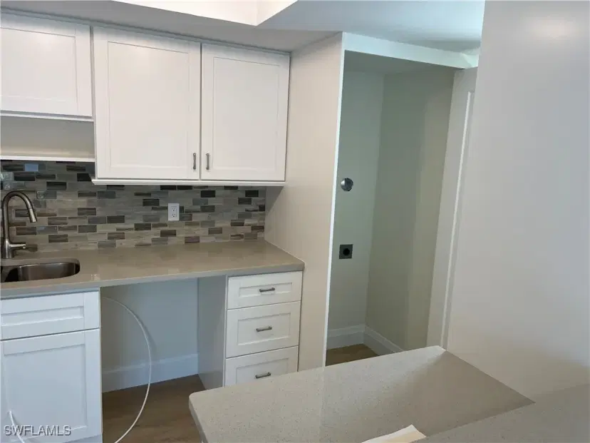 Picture of 1155 Sandpiper St E3, Naples FL 34102