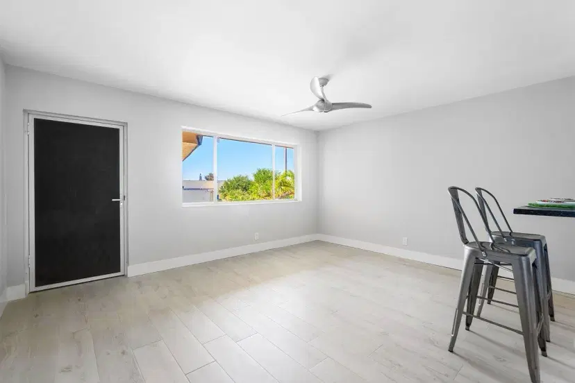 Picture of 400 Village Green Circle W 310, Palm Springs FL 33461