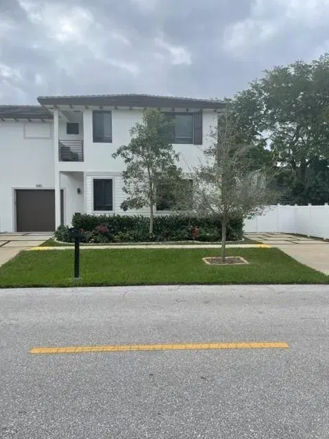Picture of 1080 SE 3Rd St, Pompano Beach FL 33060