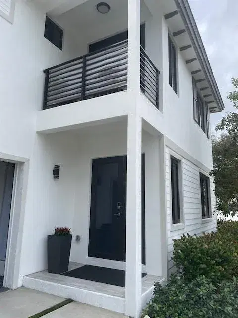 Picture of 1080 SE 3Rd St, Pompano Beach FL 33060