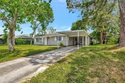 Picture of 250 SW Thornhill Drive, Port St Lucie, FL 34984