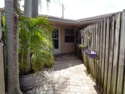 Picture of 736 NE 13Th Ct 19, Fort Lauderdale, FL 33304