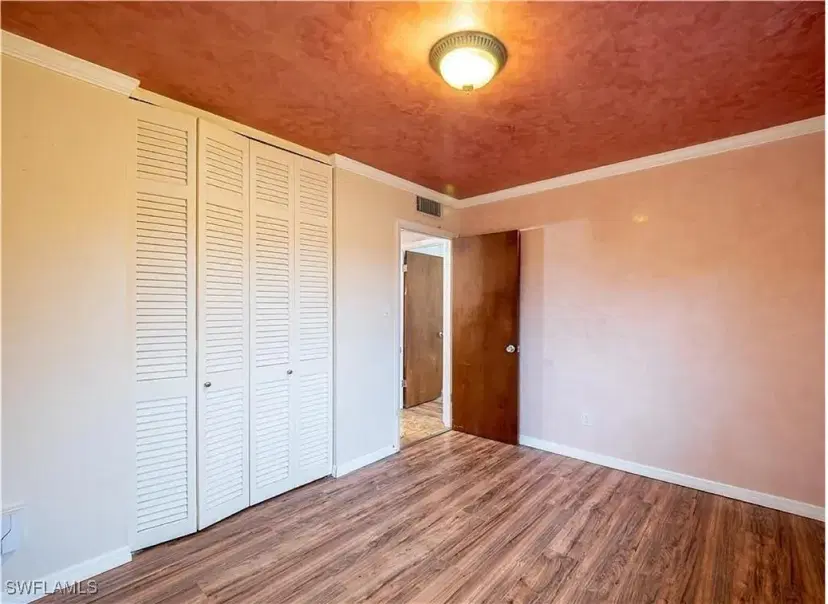 Picture of 613 107Th Ave N, Naples FL 34108