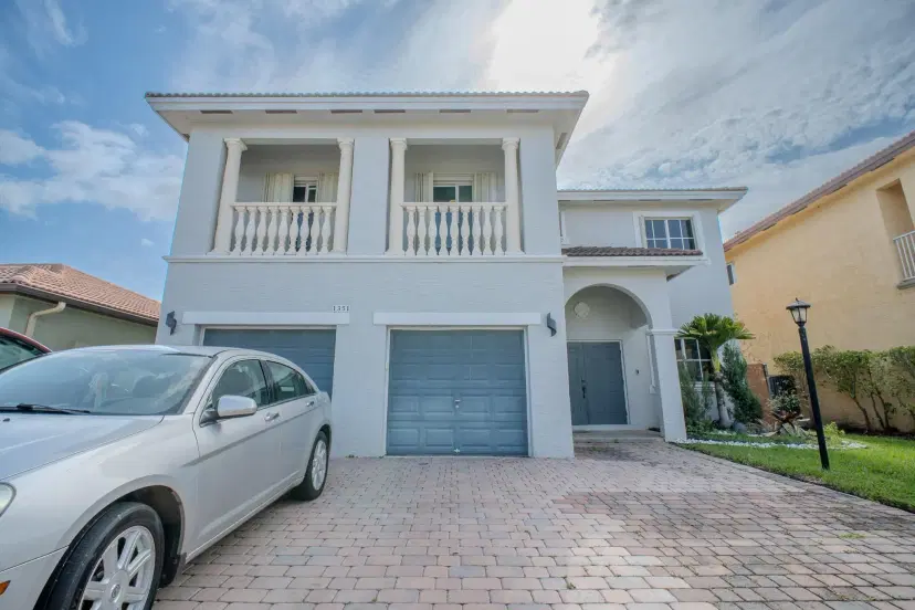 Picture of 1351 NE 41St Pl, Homestead FL 33033