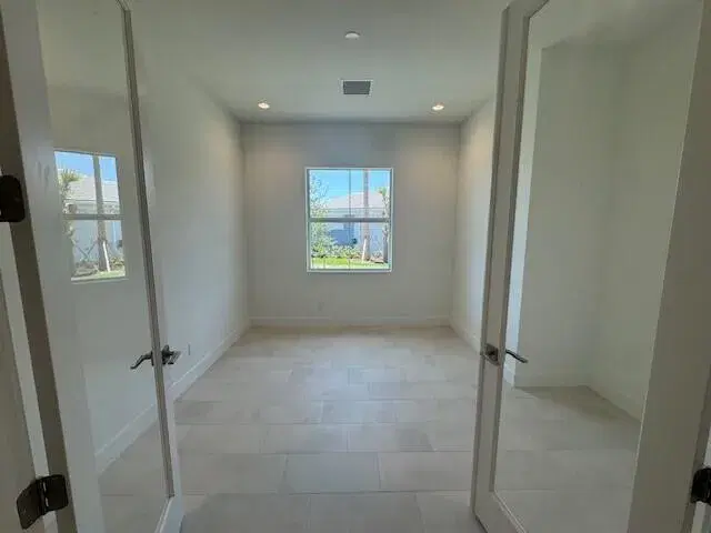 Picture of 10130 Driftwood Way, Palm Beach Gardens FL 33412