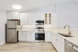 Picture of 6175 Floral Lakes Dr, Delray Beach, FL 33484