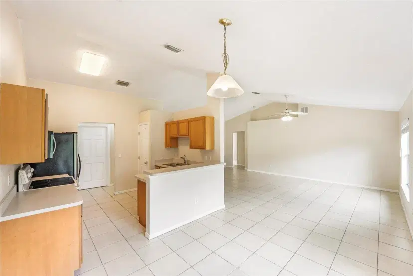 Picture of 291 SW Covington Road, Port St Lucie FL 34953